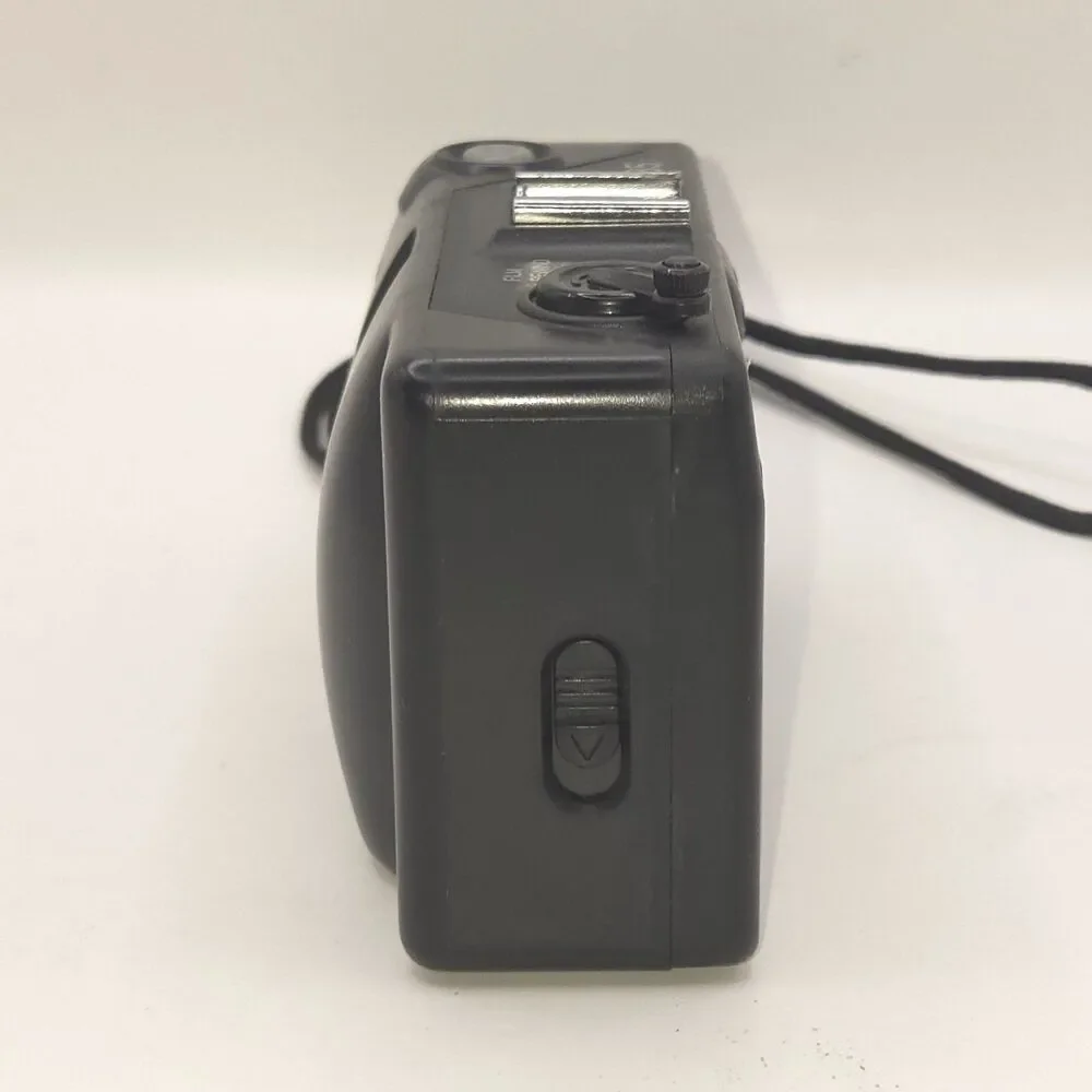 Vivitar EZ35 Point And Shoot 35mm Focus Free Manual Film Camera Working EUC